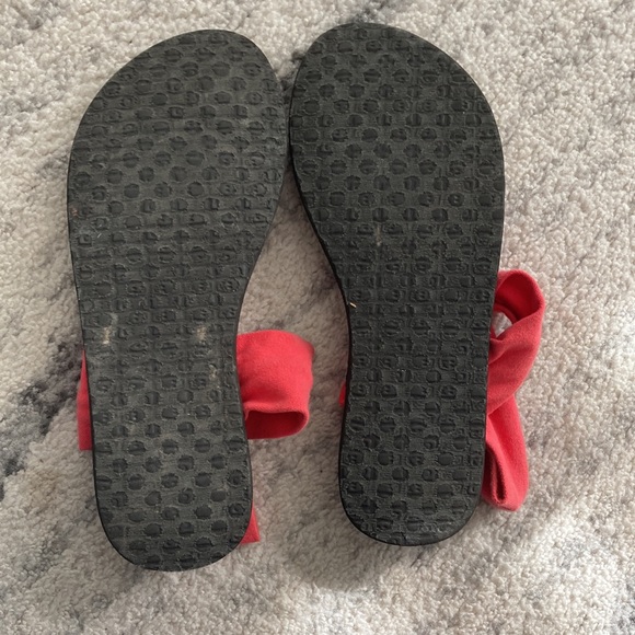 Sanuk Yoga Sling sandals - Picture 4 of 4